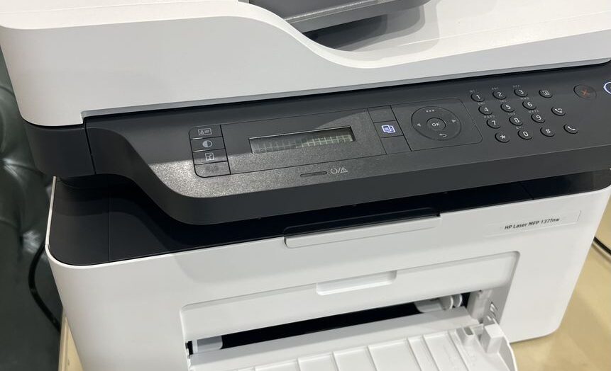 پرینتر چندکاره لیزری اچ پی مدل Laser MFP 137fnw