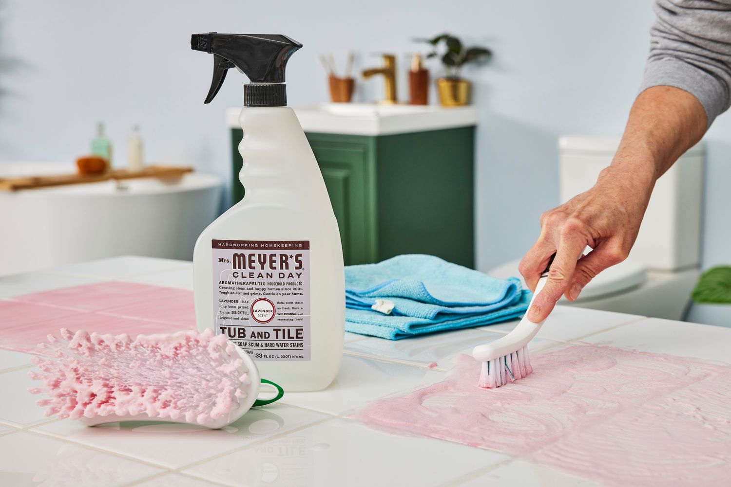 Ceramic tile cleaning products